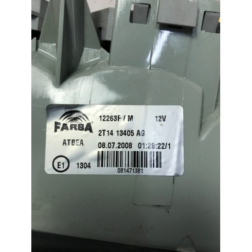 Фонарь задний левый комплектный Ford Connect 2002-2009 2T1413A603AF